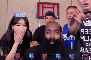 都惊呆了！哈登此前在小杨哥直播间卖红酒 12秒钟狂卖4万瓶~