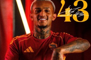 罗马新援韦斯利：有点儿技术！能上能下&善于对抗的巴西右后卫