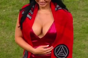 眼神不会说谎！那些球员遇到女歌手的时刻！